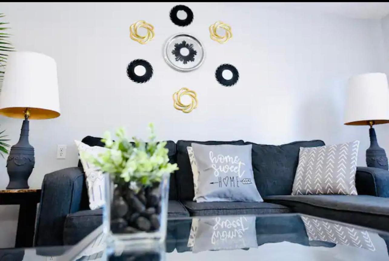 Prime Location Duo Nest & Rest Apartment Kingston Exterior photo